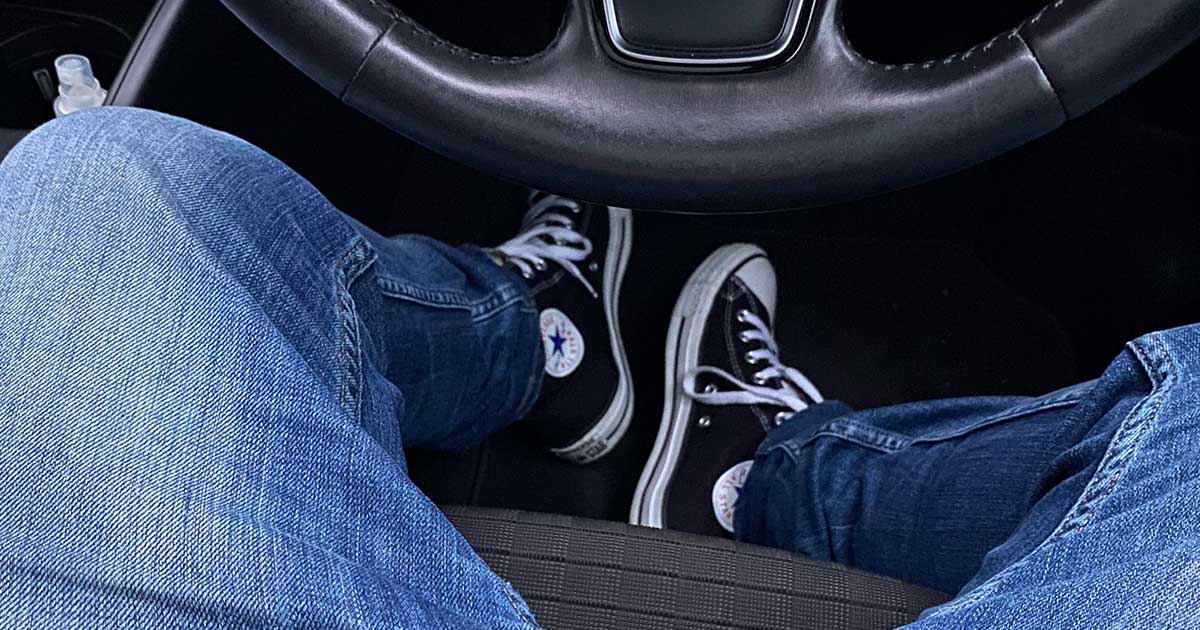 Arriba 64+ imagen are converse good for driving