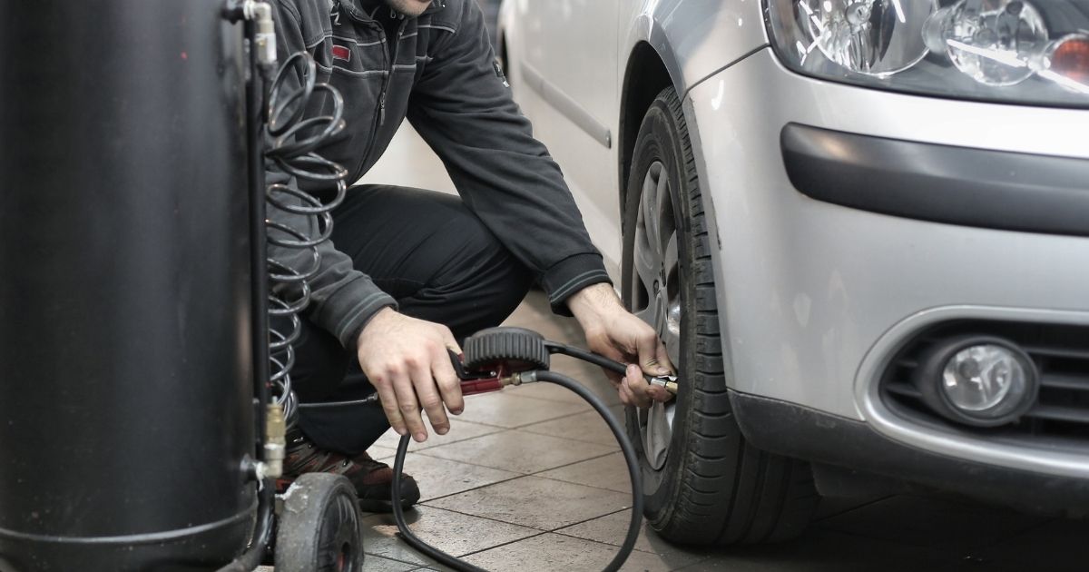 Read more about the article How to fill tires with nitrogen at home